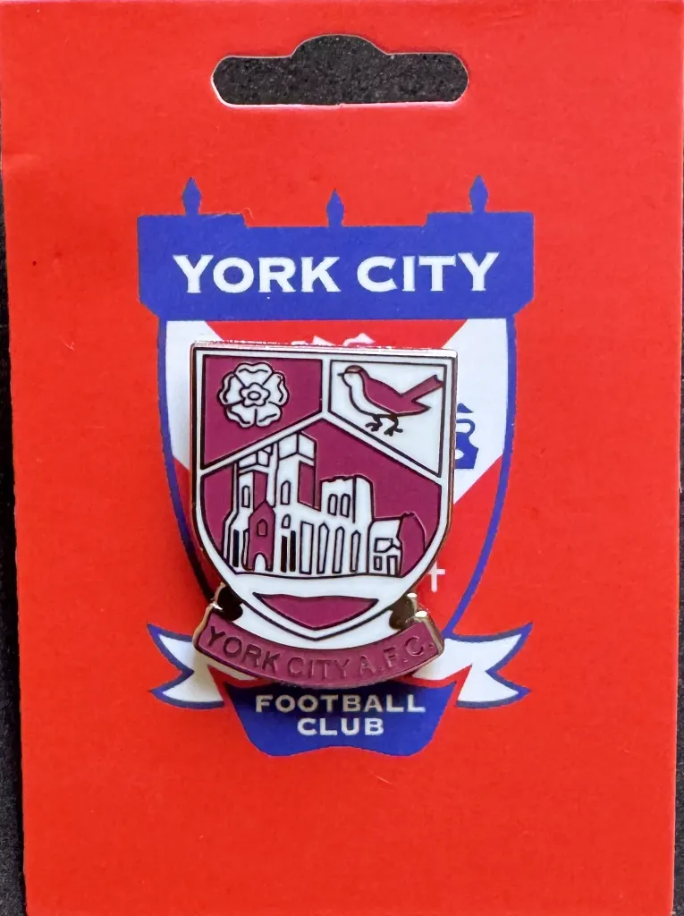 York City (England) Old Crest Official Pin Badge 2.webp