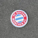 FC Bayern München (Germany) 2x Pin Retro Logos 1.webp