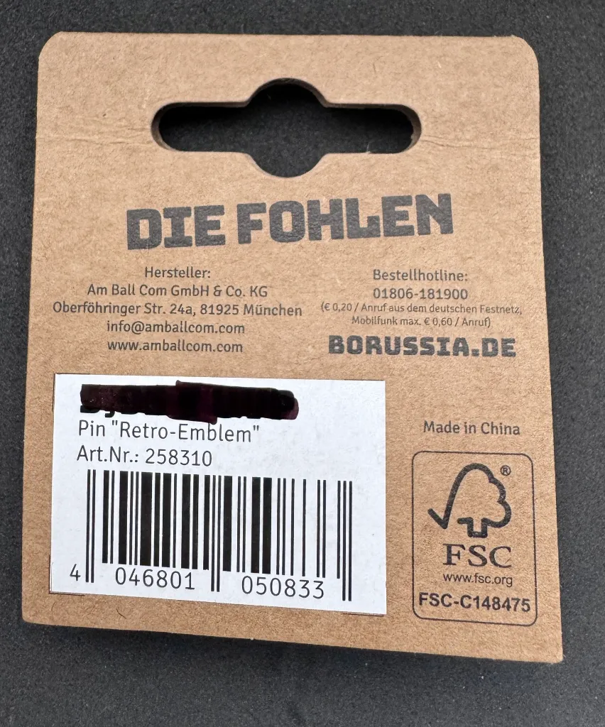 Borussia Mönchengladbach (Germany) Official Retro Pin Badge (3).webp