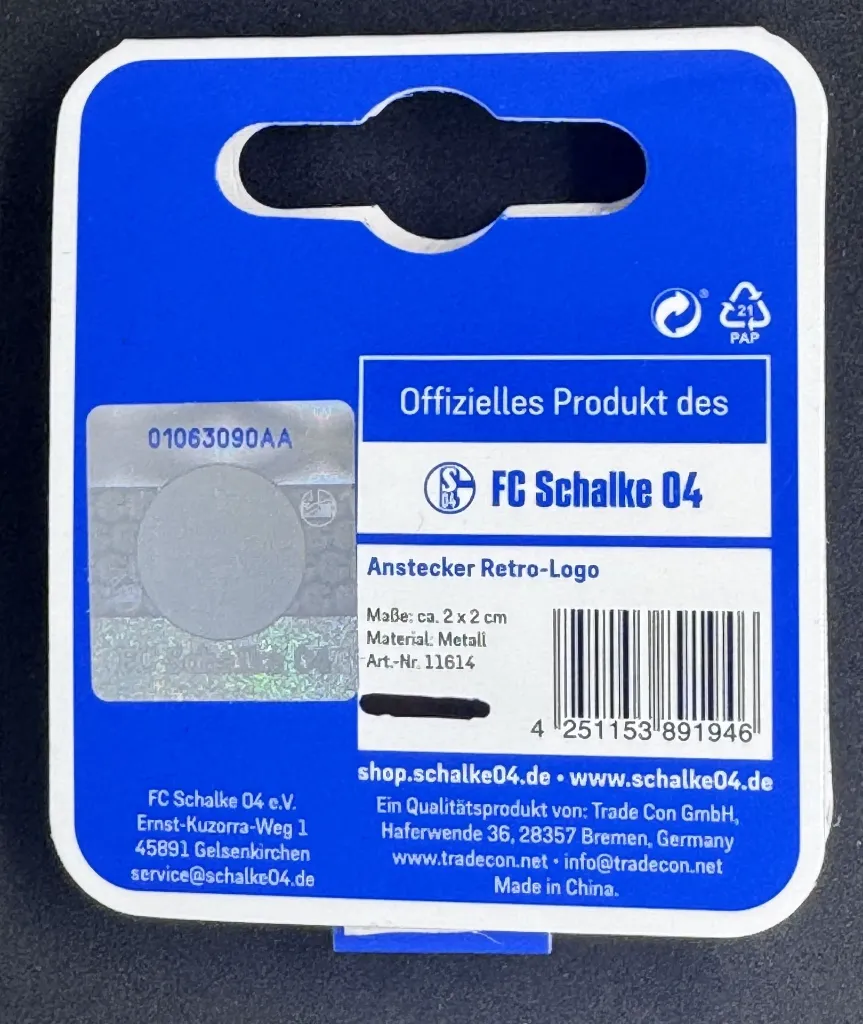 Schalke 04 Official Retro Pin Badge 3.webp