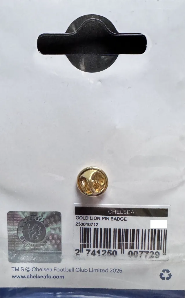 Chelsea FC Lion (England) Official Pin Badge Logo 8.webp