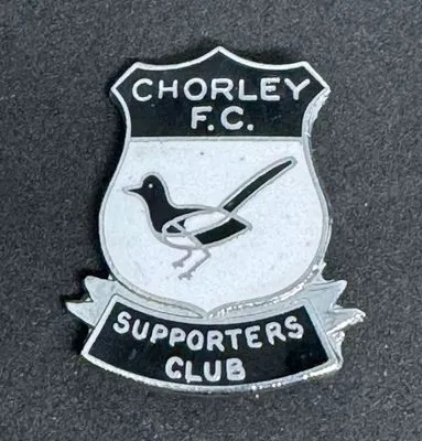 [England1054] Chorley FC Supporters Club (England) Brooch