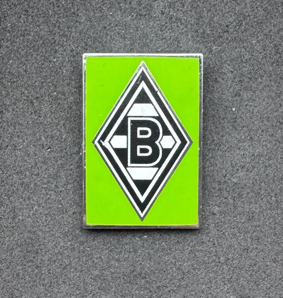 [BMG02] Borussia Mönchengladbach (Germany) Official Retro Pin Badge