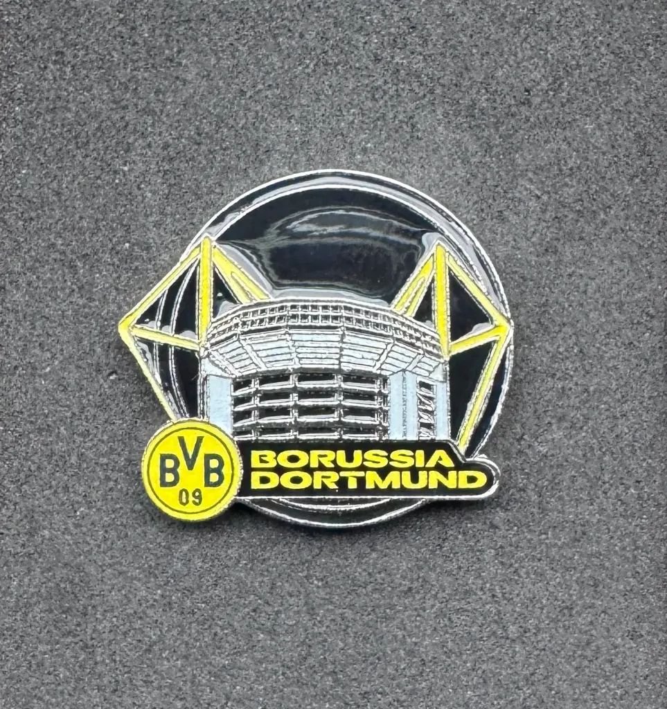 [BVB03] Borussia Dortmund (Germany) Official  Pin Badge Stadium