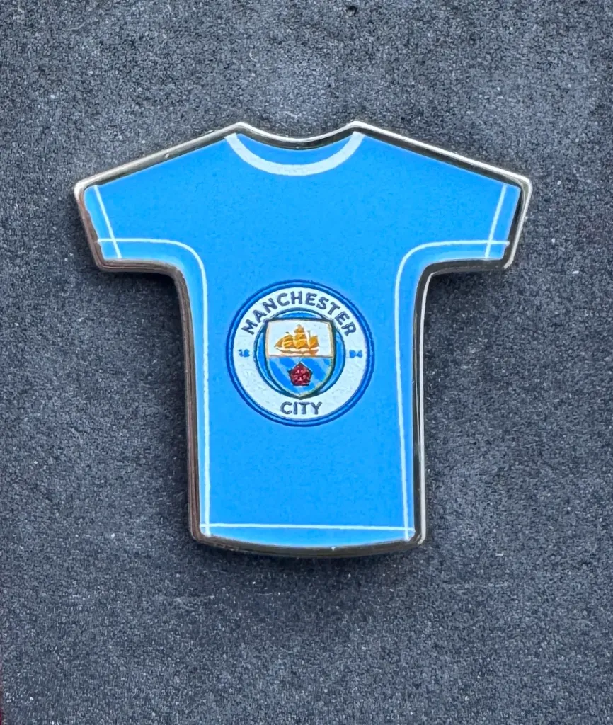 [MCFC04] Manchester City (England) Official Pin Badge Shirt